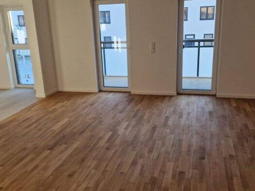 Wohnung zur Miete 1.100 € 3 Zimmer 88,8 m² frei ab 01.03.2026 Waren 17192