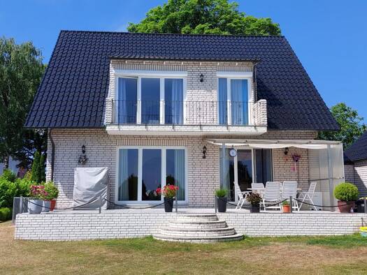 Einfamilienhaus zum Kauf 359.999 € 5,5 Zimmer 168 m² 885 m² Grundstück Weste/Bahnhof Weste 29599