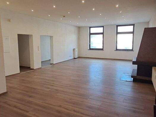 Wohnung zur Miete 995 € 5 Zimmer 155 m² Aßweiler Blieskastel / Aßweiler 66440