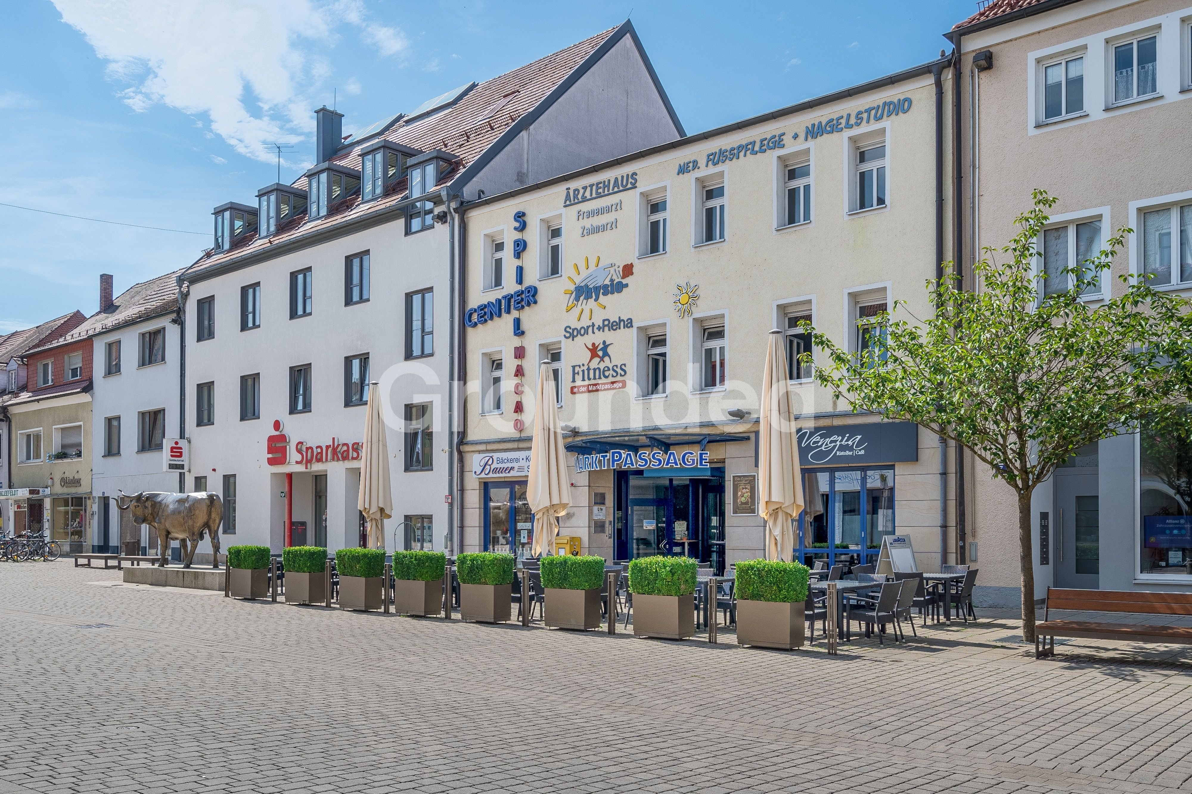 Ladenfläche zum Kauf 3.100.000 € 2.451,4 m²<br/>Verkaufsfläche Unterer Markt 6 Auerbach Auerbach in der Oberpfalz 91275