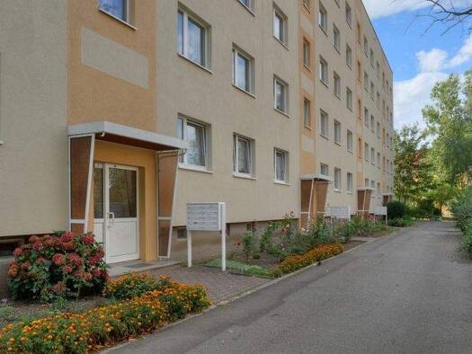 Wohnung zur Miete 376 € 2 Zimmer 50 m² 1. Geschoss Freiligrathstraße 6 Damaschkestraße Halle 06130