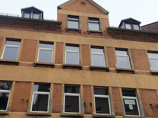 Mehrfamilienhaus zum Kauf 80.000 € 15 Zimmer 580 m² 470 m² Grundstück frei ab sofort Werdau Werdau 08412