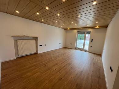 Terrassenwohnung zur Miete 1.200 € 5 Zimmer 143 m² Geschoss 1/1 frei ab sofort Neuhof Neuhof a.d.Zenn 90616