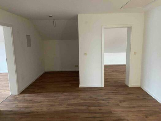 Wohnung zur Miete 950 € 3 Zimmer 90 m² Siedlungsstraße 50 Vohburg Vohburg a.d.Donau 85088