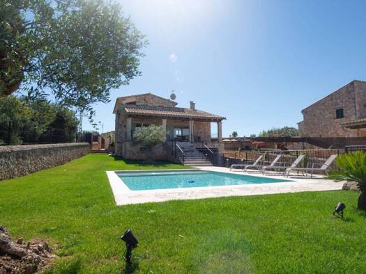 Villa zum Kauf 1.400.000 € 3 Zimmer 378 m² 1.002 m² Grundstück Sineu 07510
