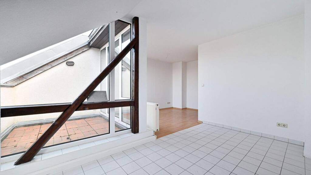 Wohnung zur Miete 386 € 2,5 Zimmer 72 m² 4. Geschoss Bergstraße 58 Schloßchemnitz Chemnitz 09113