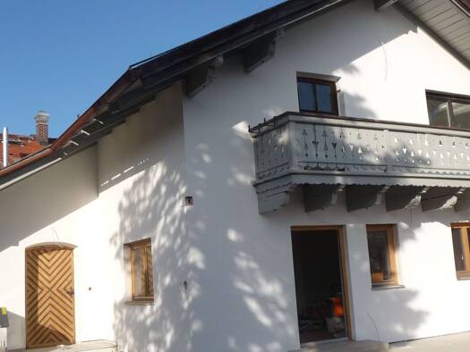 Einfamilienhaus zum Kauf provisionsfrei 950.000 € 5 Zimmer 150 m² 686 m² Grundstück frei ab sofort Lindenstraße 3 Wolfratshausen 82515