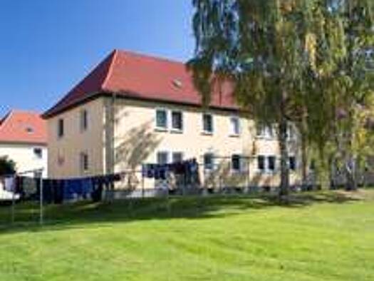 Wohnung zur Miete 445 € 3 Zimmer 65,8 m² 1. Geschoss frei ab sofort Mozartstraße 10 Rötha 04571