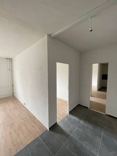 Wohnung zur Miete 1.045 € 7 Zimmer 130,5 m² 2. Geschoss frei ab sofort Hohes Gebirge 24 Neustädtel Schneeberg 08289