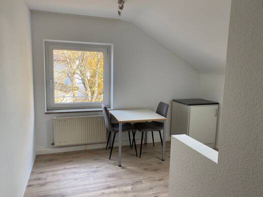 Wohnung zur Miete 500 € 2,5 Zimmer 48 m² Geschoss 2/2 frei ab sofort Büsnau Stuttgart 70569