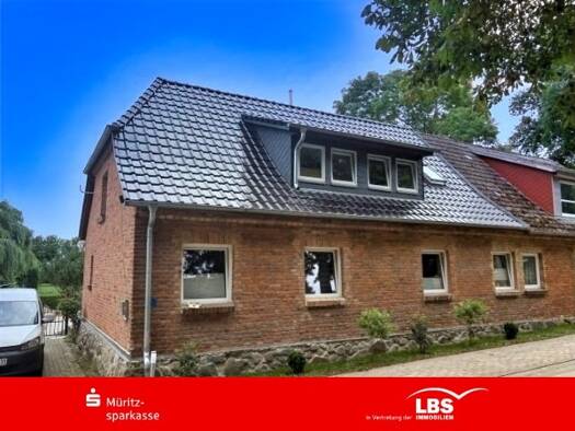 Doppelhaushälfte zum Kauf provisionsfrei 189.000 € 4,5 Zimmer 125 m² 1.862 m² Grundstück Varchentin Groß Plasten 17192