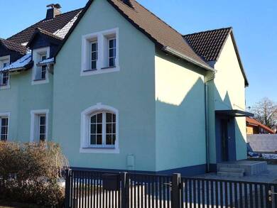 Doppelhaushälfte zur Miete 980 € 4 Zimmer 110 m² frei ab sofort Gröditz Gröditz 01609