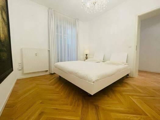 Wohnung zur Miete 2.300 € 2 Zimmer 65 m² frei ab sofort Prenzlauer Berg Berlin 10437