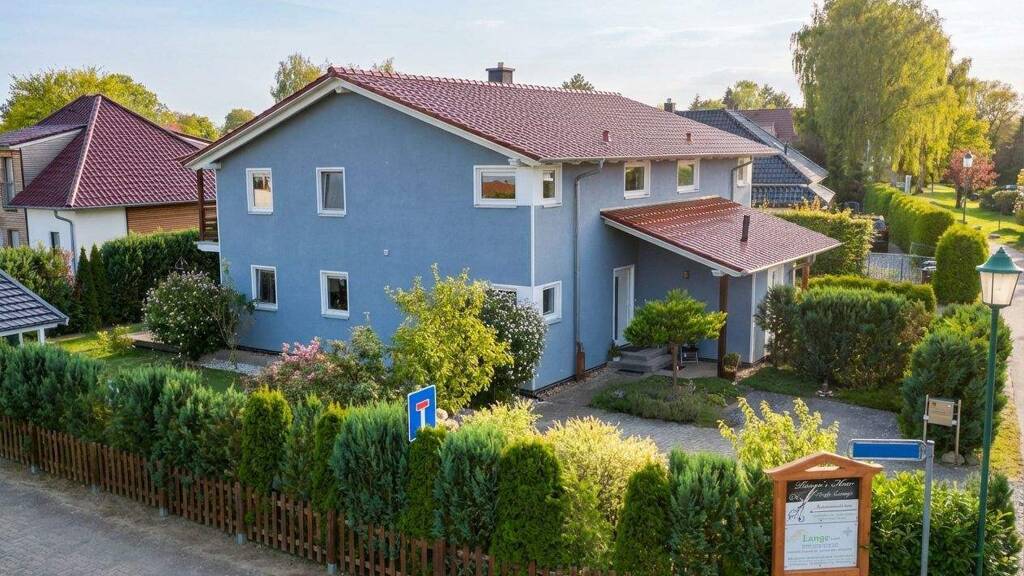 Doppelhaushälfte zum Kauf 299.000 € 4 Zimmer 130 m² 350 m² Grundstück Rambin 18573