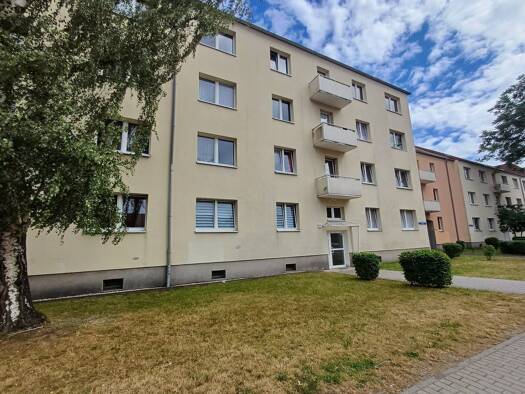 Wohnung zur Miete 442 € 4 Zimmer 76 m² 3. Geschoss Straße des Friedens 60 Merseburg 06217
