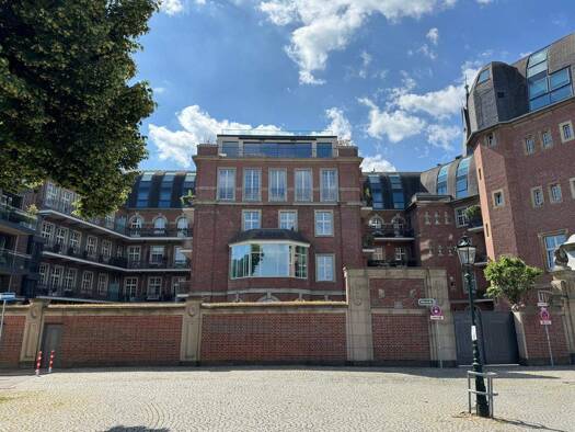 Wohnung zum Kauf 2.015.000 € 4 Zimmer 155 m² Unterbilk Düsseldorf 40213