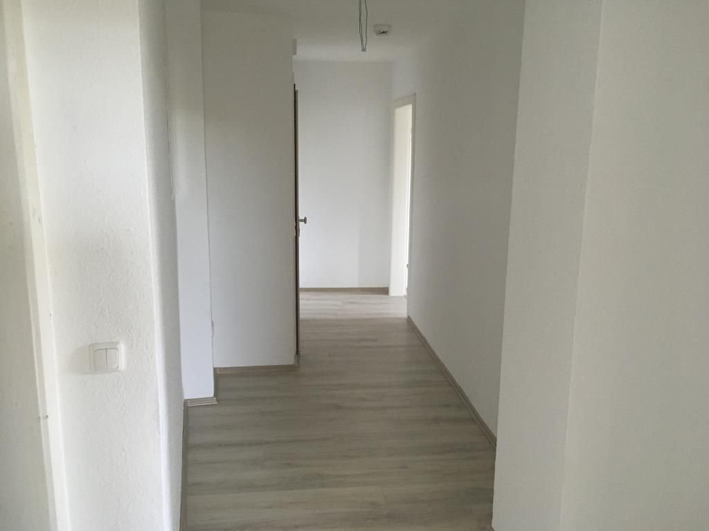 Wohnung zur Miete 509 € 2,5 Zimmer 69,5 m²<br/>Wohnfläche 4.<br/>Geschoss Mont-Cenis-Straße 319 Sodingen - Kern Herne 44627