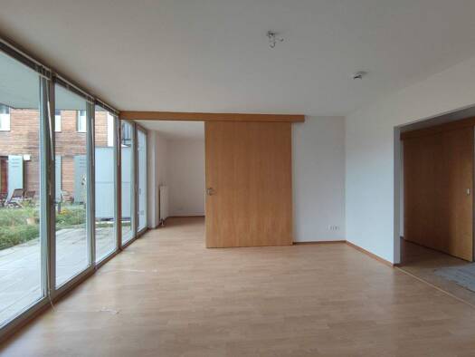 Wohnung zur Miete 492 € 2 Zimmer 63 m² 1. Geschoss frei ab 01.04.2026 Turmstraße 148 Innenstadt Halle (Saale) 06110