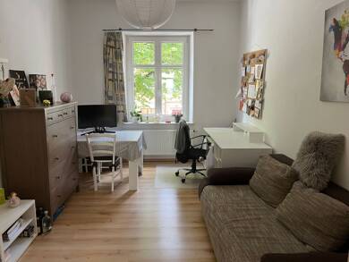 Wohnung zur Miete 460 € 2 Zimmer 42 m² 1. Geschoss frei ab sofort Gugelstraße Nürnberg 90459