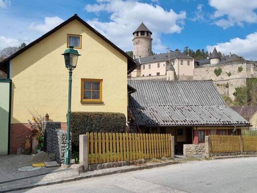 Haus zum Kauf 125.000 € 5 Zimmer 306 m² Grundstück Litschau 3874