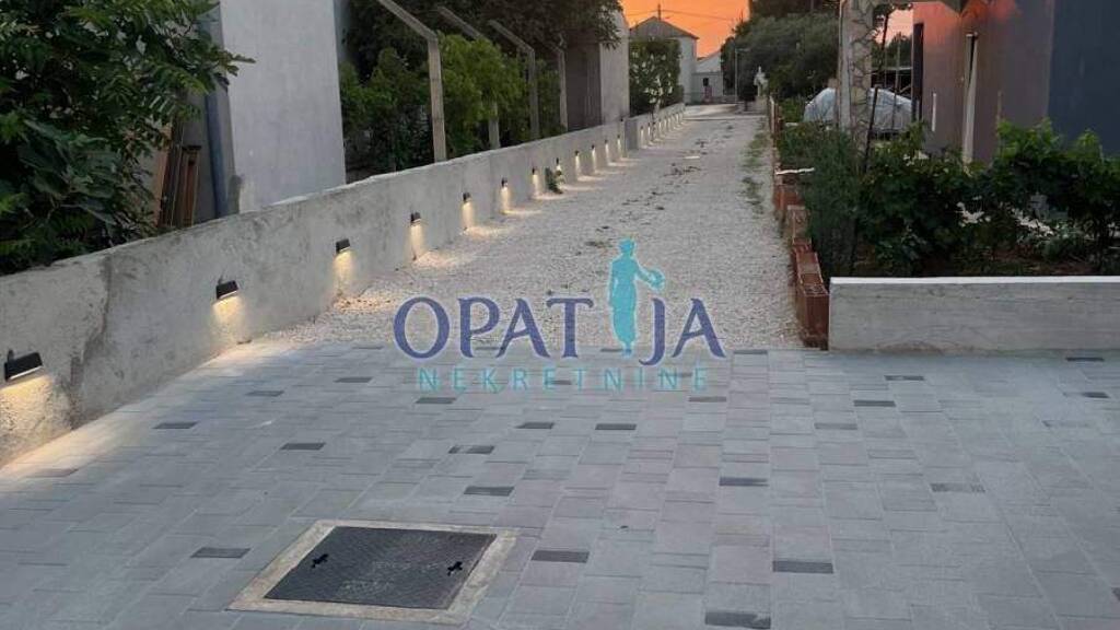 Wohnung zum Kauf 217.800 € 3 Zimmer 1. Geschoss Vir 23234