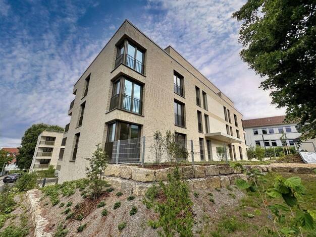 Wohnung zur Miete 1.638 € 4 Zimmer 101,1 m² frei ab sofort Leonberg Leonberg 71229