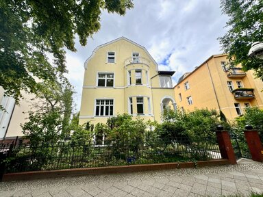 Mehrfamilienhaus zum Kauf als Kapitalanlage geeignet 2.400.000 € 656 m² 800 m² Grundstück Lichterfelde Berlin 12203