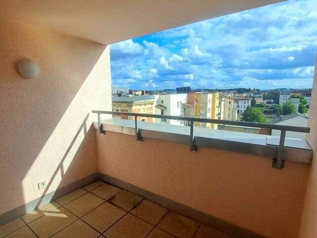 Wohnung zur Miete 325 € 1 Zimmer 44,3 m² EG frei ab 15.09.2026 Rudolf-Scheffel-Straße 2 a Debschwitz Gera 07548