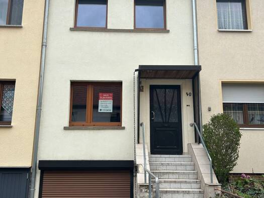 Mehrfamilienhaus zur Miete 1.400 € 3 Zimmer 75 m² 137 m² Grundstück frei ab 01.08.2026 Brühlervorstadt Erfurt 99092