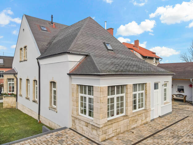 Villa zum Kauf 7 Zimmer 303 m² 1.857 m² Grundstück Mücheln Mücheln 06249