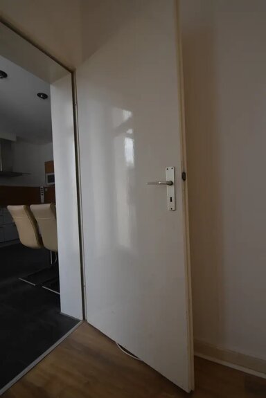 Wohnung zum Kauf provisionsfrei 114.000 € 4 Zimmer 145 m² frei ab sofort Orleansstr. Ost Hildesheim 31135