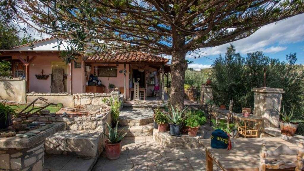 Haus zum Kauf 300.000 € 3 Zimmer 50 m² 4.676,8 m² Grundstück Kreta Athanati 715 00