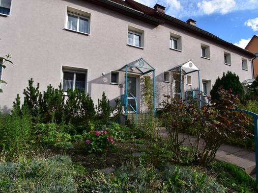 Reihenmittelhaus zum Kauf 120.000 € 4 Zimmer 82 m² 960 m² Grundstück Zella-Mehlis 98544