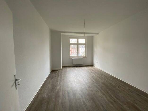 Wohnung zur Miete 600 € 2 Zimmer 64 m² 2. Geschoss frei ab 06.11.2026 Zwinglistr. 8 Nordviertel Essen 45141