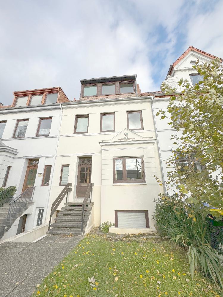 Reihenmittelhaus zum Kauf 519.000 € 6 Zimmer 173 m²<br/>Wohnfläche 231 m²<br/>Grundstück ab sofort<br/>Verfügbarkeit Hulsberg Bremen 28205