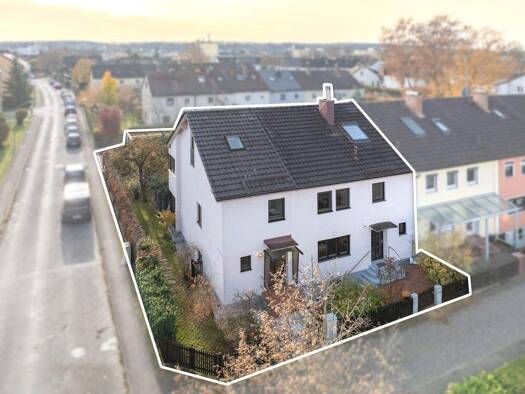 Reihenendhaus zum Kauf 975.000 € 8 Zimmer 200 m² 580 m² Grundstück Fürstenfeldbruck 82256