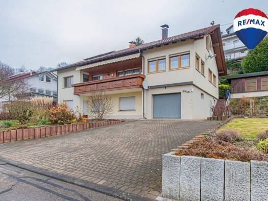 Mehrfamilienhaus zum Kauf 490.000 € 9 Zimmer 177 m² 1.003 m² Grundstück Degernau Wutöschingen 79793