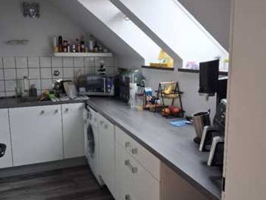Wohnung zur Miete 940 € 4 Zimmer 110 m² 3. Geschoss Lehrte 31275
