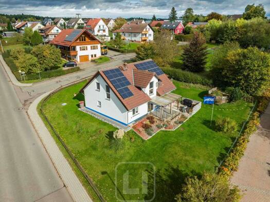 Einfamilienhaus zum Kauf 399.000 € 6 Zimmer 152 m² 835 m² Grundstück Neuweiler 75389