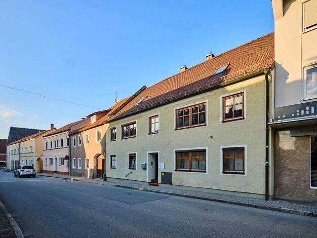 Mehrfamilienhaus zum Kauf 450.000 € 10 Zimmer 415,8 m² 280 m² Grundstück Geiselhöring Geiselhöring 94333