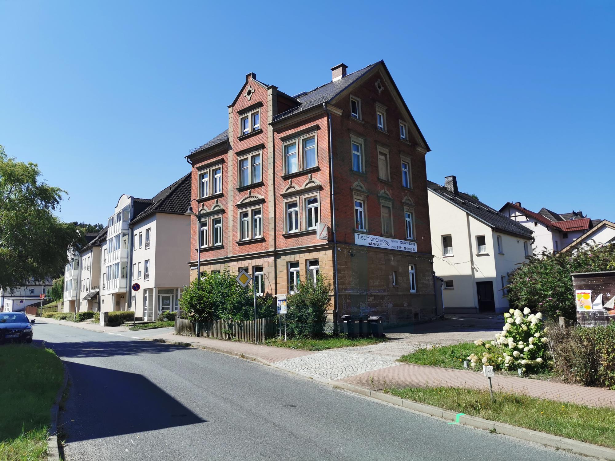 Mehrfamilienhaus zum Kauf 129.900 € 15 Zimmer 326 m²<br/>Wohnfläche 1.045 m²<br/>Grundstück Berga Berga/Elster 07980