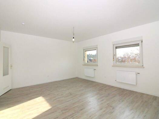 Wohnung zur Miete 810 € 2 Zimmer 73,6 m² 4. Geschoss Süd Ludwigshafen am Rhein 67061