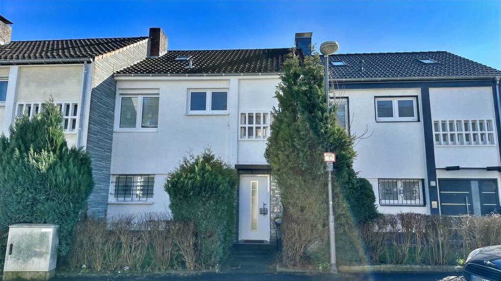 Reihenmittelhaus zum Kauf 395.000 € 4 Zimmer 100 m² 218 m² Grundstück frei ab sofort Elberfeld Wuppertal 42109