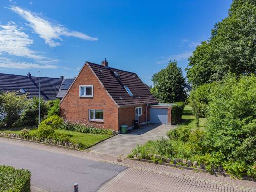 Einfamilienhaus zum Kauf 179.000 € 6 Zimmer 125 m² 1.061 m² Grundstück Fockbek 24787