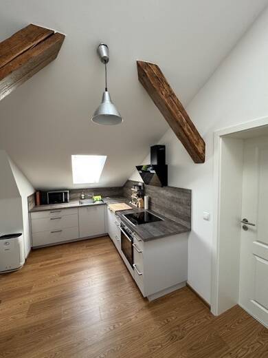 Wohnung zur Miete 375 € 2 Zimmer 47 m² Dachgeschoss Marktstr. 3 Oranienbaum Oranienbaum-Wörlitz 06785