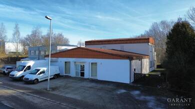 Einfamilienhaus zum Kauf 299.000 € 3 Zimmer 90 m² 1.915 m² Grundstück Treuen Treuen 08233