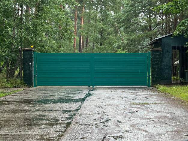 Lagerhalle zur Miete 2,50 € 1.100 m² Lagerfläche Karbow Neu Boltenhagen 17509