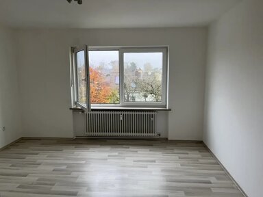 Wohnung zur Miete 700 € 4 Zimmer 100 m² frei ab sofort Matthäus-Lang-Straße Mühldorf Mühldorf a.Inn 84453