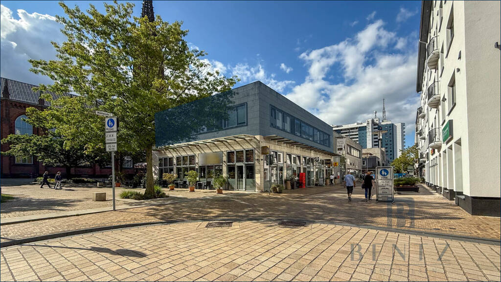 Exklusive Praxis- oder Büroeinheit mit Fahrstuhl