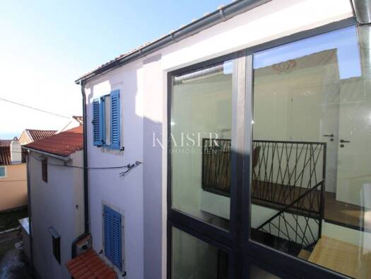 Haus zum Kauf 415.000 € 5 Zimmer 165 m² Omisalj Omišalj